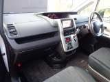 ヴォクシー 2.0 ZS 煌 4WD 