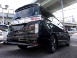 プライバシーガラスで空調効率UP。