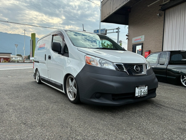 日産 NV200バネットバン 