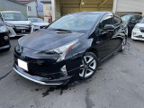 プリウス 1.8 A プレミアム E-Four 4WD 