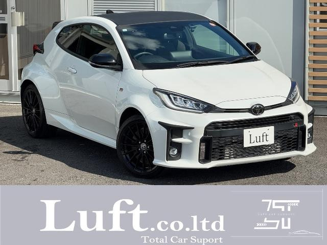 GRヤリス 1.6 RZ 4WD 6速MT/JBLプレミアムサウンド