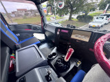 ギガ ダンプ ギガ 380PS「6UZ1」&times; 7速MT
