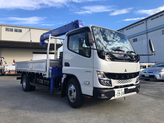 キャンター  未使用 標準 MT 高床