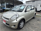 パッソ 1.0 X イロドリ ワンオーナー車、極低走行