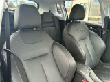 スタッフ全員、車好き&お客様思いのメンバーです!♪