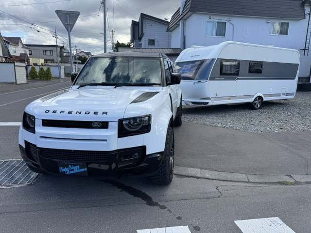 ディフェンダー 130 ローンチ エディション 3.0 D300 ディーゼル 4WD ワンオーナー ...