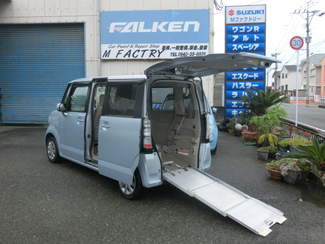N-BOX+ G 車いす仕様車 電動ウインチ スロープ 4人乗り