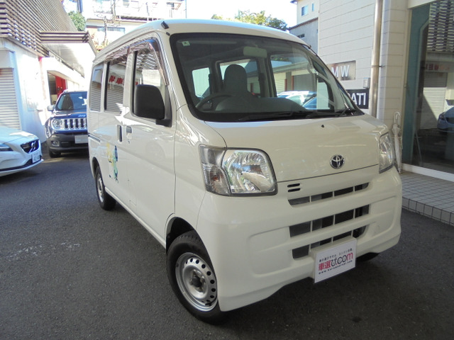 ピクシスバン スペシャル 4WD 5速MT