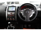 エクストレイル 2.0 20GT ディーゼル 4WD 12モデルx6MTxカプロンシートxナビ