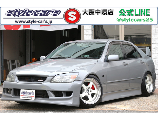 1999 Toyota Altezza RS200 2.0 Z CLEAVE AW for sale in Japan