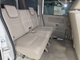 【全国納車OK】 現車をご覧になれないお客様でも、安心してお車をご購入いただける環境を整えております。 色々な角度から撮影したたくさんの画像など豊富な資料送りいたしております。