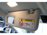 禁煙車ではありませんがタバコのニオイ、ヤニ汚れは少ないです。