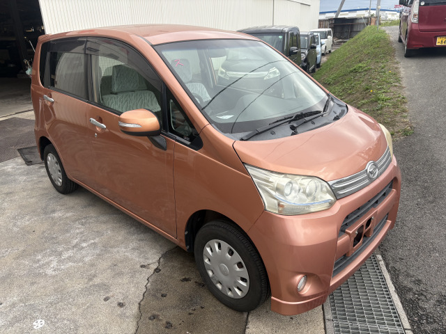 ムーヴカスタム X