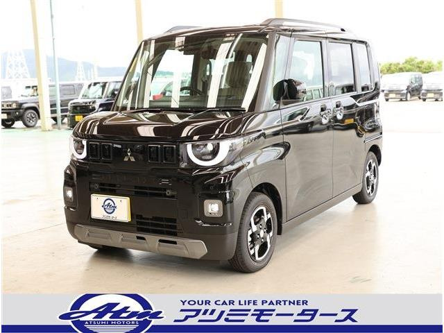 デリカミニ G プレミアム 届出済未使用車 ルーフレール付