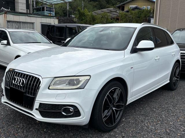 アウディ Q5 