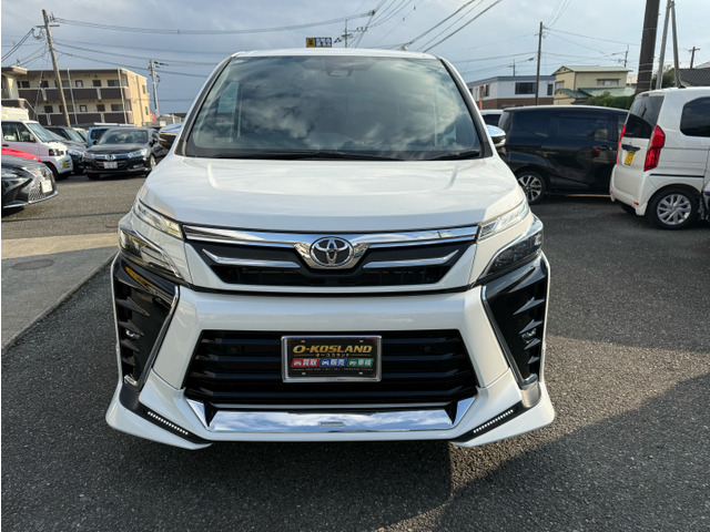 トヨタ ヴォクシー 