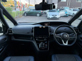セレナ 1.2 e-POWER AUTECH スポーツスペック 