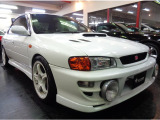 インプレッサWRXSTIバージョンVピュアホワイトカラーSTIフルエアロ&EJ20BOXERターボエンジン5MT4WD&マフラー車高調ADVANアルミ他装備充実車が入庫しました