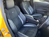 C-HR ハイブリッド 1.8 S GR スポーツ 燃費もカッコよさも全部、叶える1台♪