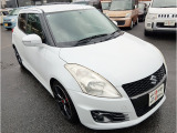 3ヶ月・3000kmの無料保証付きです。エンジン、ミッション等の修理の際に金額が大きくなりがちな箇所も無料修理で安心です。最大3年までの有料保証も取り扱っております。