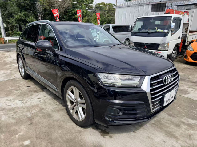 Q7 ブラック スタイリング 4WD