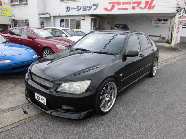 中古車 トヨタ アルテッツァ 2 0 Rs0 Lエディション Trd車高調18インチレイズsフルエアロ の中古車詳細 125 000km ブラック 埼玉県 118万円 中古車情報 中古車検索なら 車選びドットコム 車選び Com