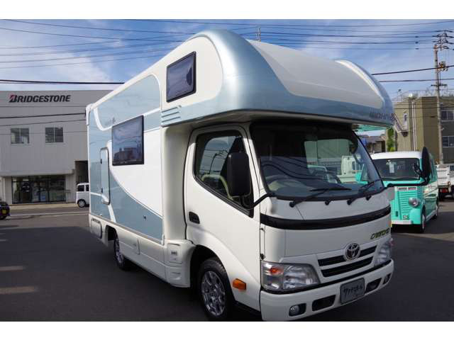 中古車 トヨタ ダイナ キャンピング ソーラーパネル の中古車詳細 30 000km ホワイト 香川県 645万円 中古車情報 中古車検索なら 車選びドットコム 車選び Com