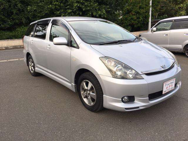 中古車 トヨタ ウィッシュ 1 8 X Sパッケージ 4wd 純正dvdナビ Etc の中古車詳細 70 000km シルバー 埼玉県 万円 中古車情報 中古車検索なら 車選びドットコム 車選び Com