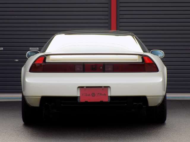 中古車情報 ホンダ Nsx R 3 0 修復歴無し の中古車詳細 走行距離 1 7万km カラー チャンピオンシップホワイト 販売地域 大分県大分市 中古車を探すなら Carme カーミー 中古車