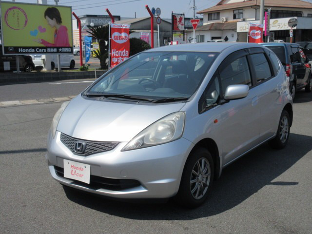 中古車 ホンダ フィット 1 3 G の中古車詳細 92 000km シルバー 島根県 24万円 中古車情報 中古車検索なら 車選びドットコム 車選び Com