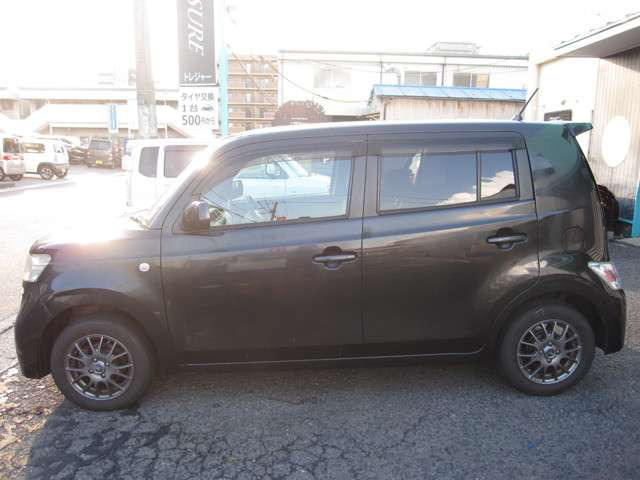 中古車 ダイハツ クー 1 3 Cs の中古車詳細 111 000km ブラックメタリック 鳥取県 4万円 中古車情報 中古車検索なら 車 選びドットコム 車選び Com