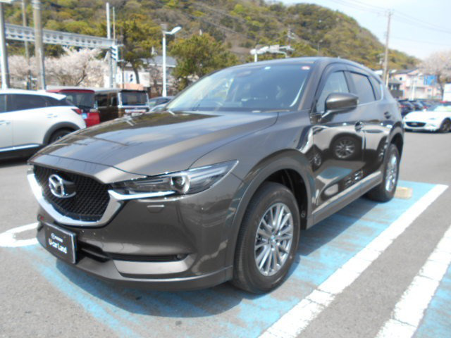 中古車 マツダ Cx 5 2 2 Xd 4wd 55 000km グレー 神奈川県 5万円 中古車情報 中古車検索なら 車 選び Com