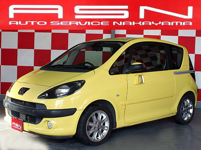 中古車 プジョー 1007 1 6 両側パワースライドドア 純正16インチaw の中古車詳細 000km イエロー 埼玉県 28万円 中古車情報 中古車検索なら 車選びドットコム 車選び Com