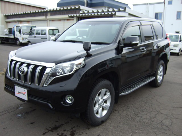 中古車 トヨタ ランドクルーザープラド 2 8 Tx Lパッケージ ディーゼル 4wd 39 000km ブラック 青森県 349万円 中古車情報 中古車検索なら 車選びドットコム 車選び Com