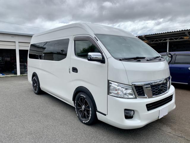 中古車 日産 Nv350キャラバン Dxワイド スーパーロングhrクロムgパッケ の中古車詳細 6 000km パール 愛媛県 248万円 中古車情報 中古車検索なら 車選びドットコム 車選び Com