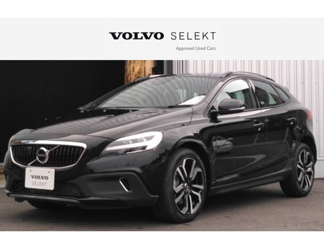 中古車 ボルボ V40クロスカントリー D4 ダイナミック エディション ディーゼル 5 000km ブラック 福岡県 269 9万円 中古車情報 中古車検索なら 車選びドットコム 車選び Com