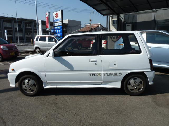 中古車 ダイハツ ミラ Tr Xx の中古車詳細 127 800km ホワイト 愛媛県 72万円 中古車情報 中古車検索なら 車選びドットコム 車選び Com