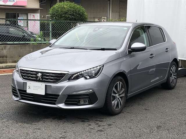 中古車 プジョー 308 アリュール の中古車詳細 10 000km グレー 熊本県 218万円 中古車情報 中古車検索なら 車 選びドットコム 車選び Com