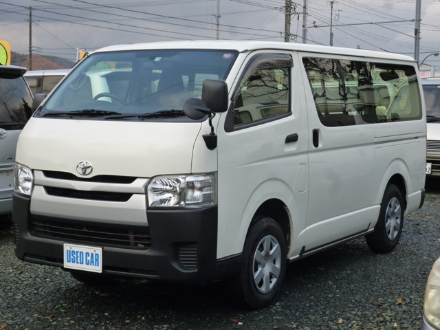中古車 トヨタ ハイエースバン 3 0 Dx ロング ディーゼル 4wd の中古車詳細 229 000km ホワイト 岩手県 123万円 中古車情報 中古車検索なら 車選びドットコム 車選び Com