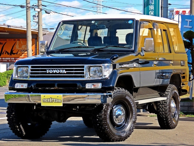 中古車 トヨタ ランドクルーザープラド 3 0 Sxワイド ディーゼル 4wd の中古車詳細 266 000km クロ 愛知県 249 8万円 中古車情報 中古車検索なら 車選びドットコム 車選び Com