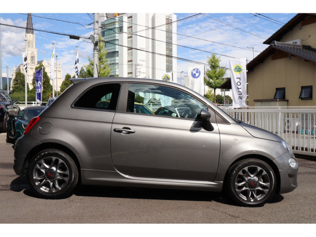 中古車 フィアット 500s の中古車詳細 6 000km ガンメタリック 山梨県 268万円 中古車情報 中古車検索なら 車 選びドットコム 車選び Com