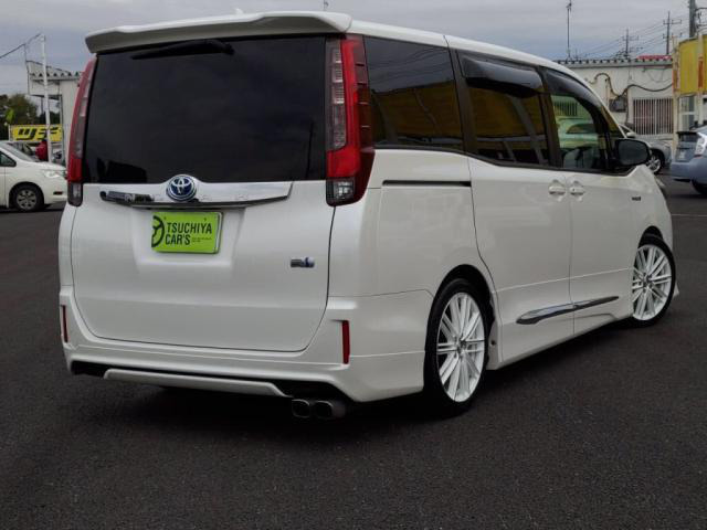 中古車 トヨタ ノア 1 8 ハイブリッド G の中古車詳細 41 000km パールホワイト 千葉県 5 8万円 中古車情報 中古車検索なら 車選びドットコム 車選び Com