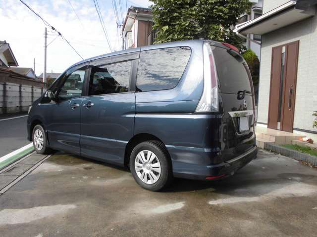 中古車 日産 セレナ 2 0 ハイウェイスター Vセレクション 4wd の中古車詳細 99 000km ブルー 岩手県 79万円 中古車情報 中古車検索なら 車選びドットコム 車選び Com
