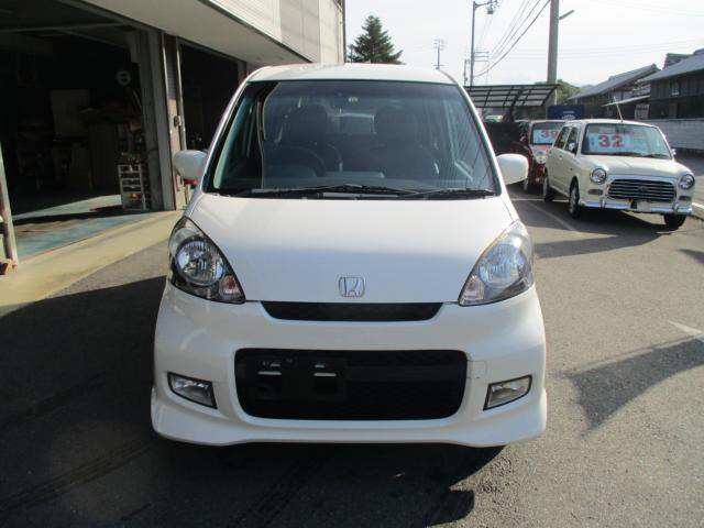 中古車 ホンダ ライフ ディーバ の中古車詳細 53 000km パール 愛媛県 29 8万円 中古車情報 中古車検索なら 車 選びドットコム 車選び Com