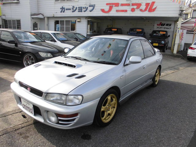 中古車 スバル インプレッサ 2 0 Wrx 4wd の中古車詳細 100 000km シルバー 埼玉県 178万円 中古車情報 中古車検索なら 車選びドットコム 車選び Com