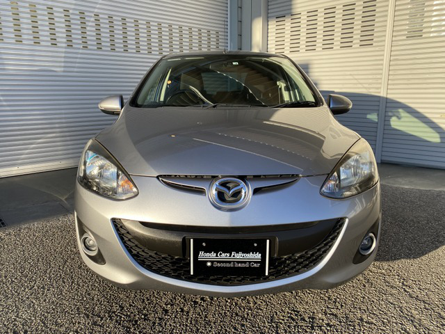 中古車 マツダ デミオ 1 3 13 スカイアクティブ の中古車詳細 45 000km シルバー 山梨県 45万円 中古車情報 中古 車検索なら 車選びドットコム 車選び Com