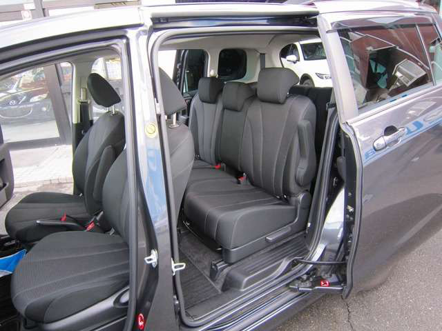 中古車 マツダ プレマシー 2 0 s スカイアクティブ の中古車詳細 35 000km ダークシルバーメタリック 大阪府 110万円 中古車情報 中古車検索なら 車選びドットコム 車選び Com