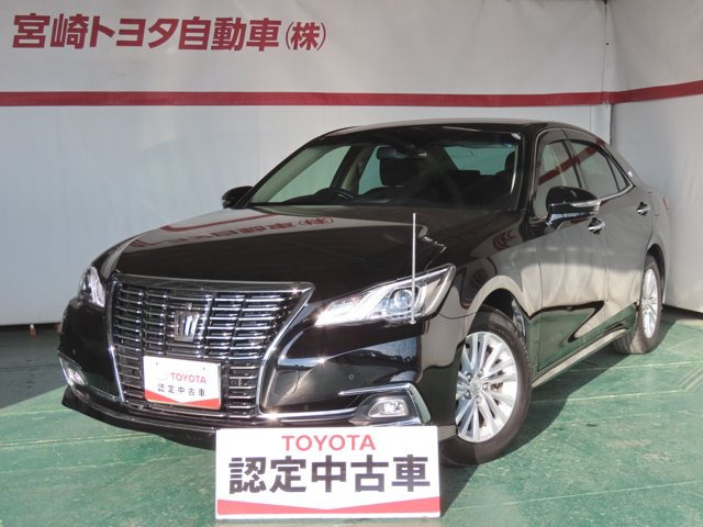 中古車 トヨタ クラウン 2 5 ロイヤルサルーン の中古車詳細 000km ブラック 宮崎県 297万円 中古車情報 中古車 検索なら 車選びドットコム 車選び Com