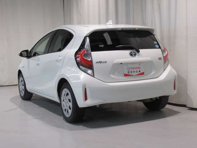 中古車 トヨタ アクア 1 5 G の中古車詳細 21 000km ホワイトパール 北海道 135万円 中古車情報 中古車検索なら 車 選びドットコム 車選び Com