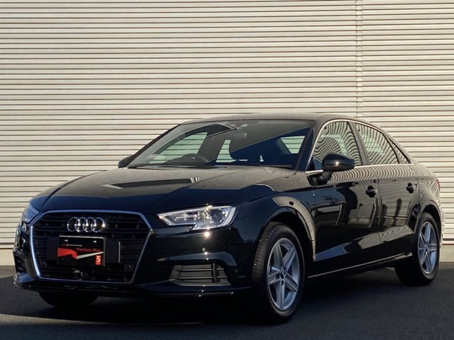 中古車 アウディ A3セダン 30 Tfsi の中古車詳細 4 000km ブラック 京都府 280万円 中古車情報 中古車検索なら 車 選びドットコム 車選び Com